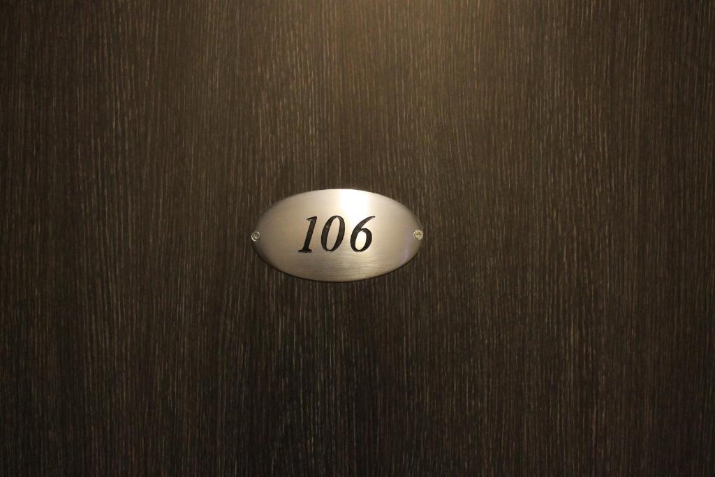 Eq Hotel Travagliato Kültér fotó